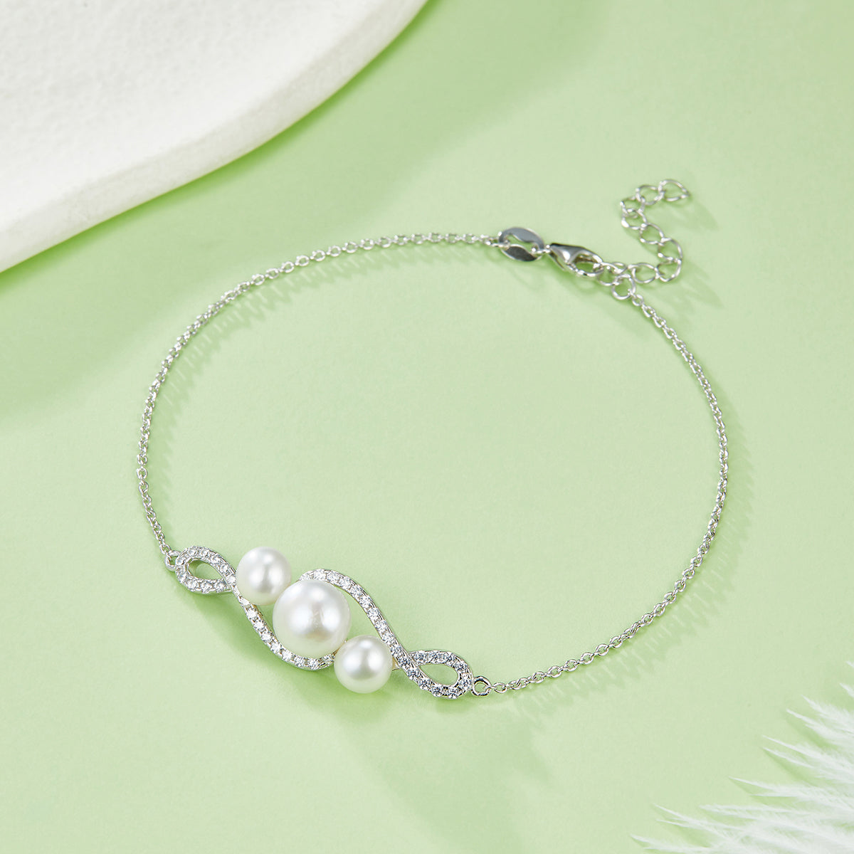 8.0mm Freshwater Pearl Bracelet in White Gold Plated Sterling Silver#1