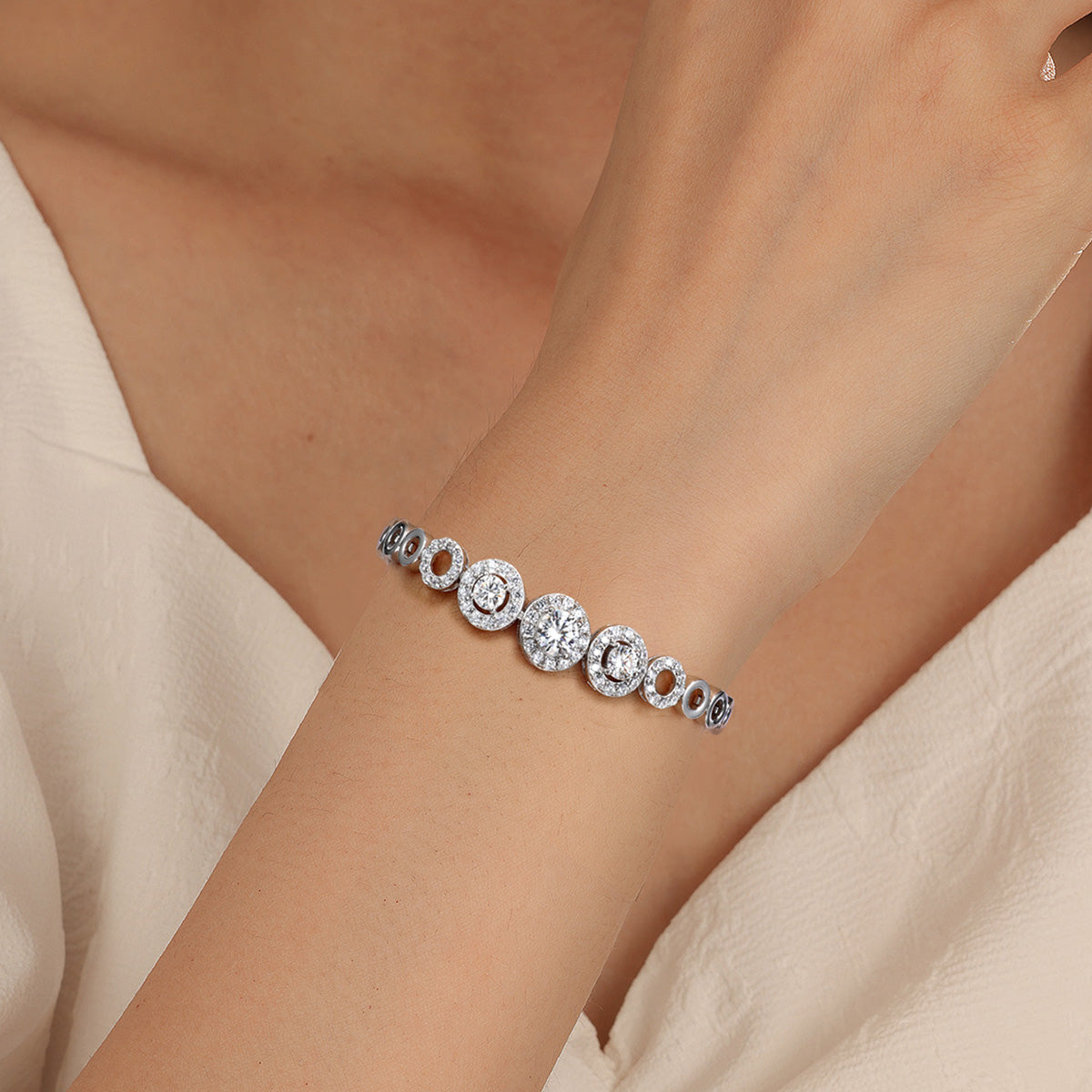 1.6 CT Round Cut Moissanite Bracelet in 18K Yellow Gold Plated Sterling Silver#9